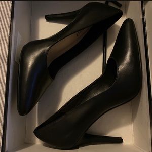 New Black heels..size 5.5